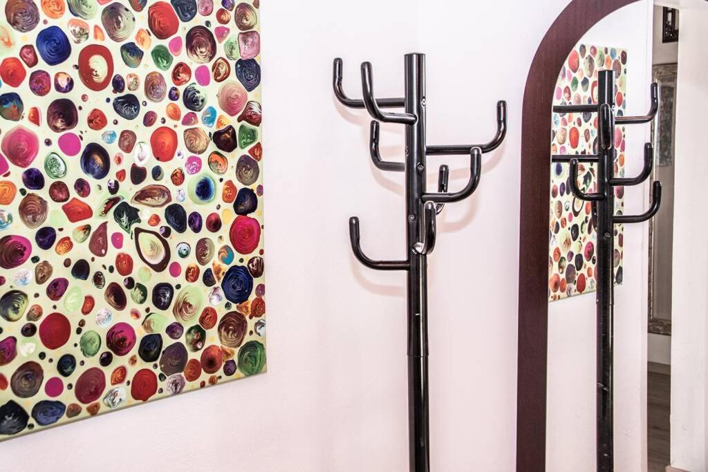 Apartment Pouringraz Fuer Kunst- Und Tennisliebhaber Eksteriør bilde